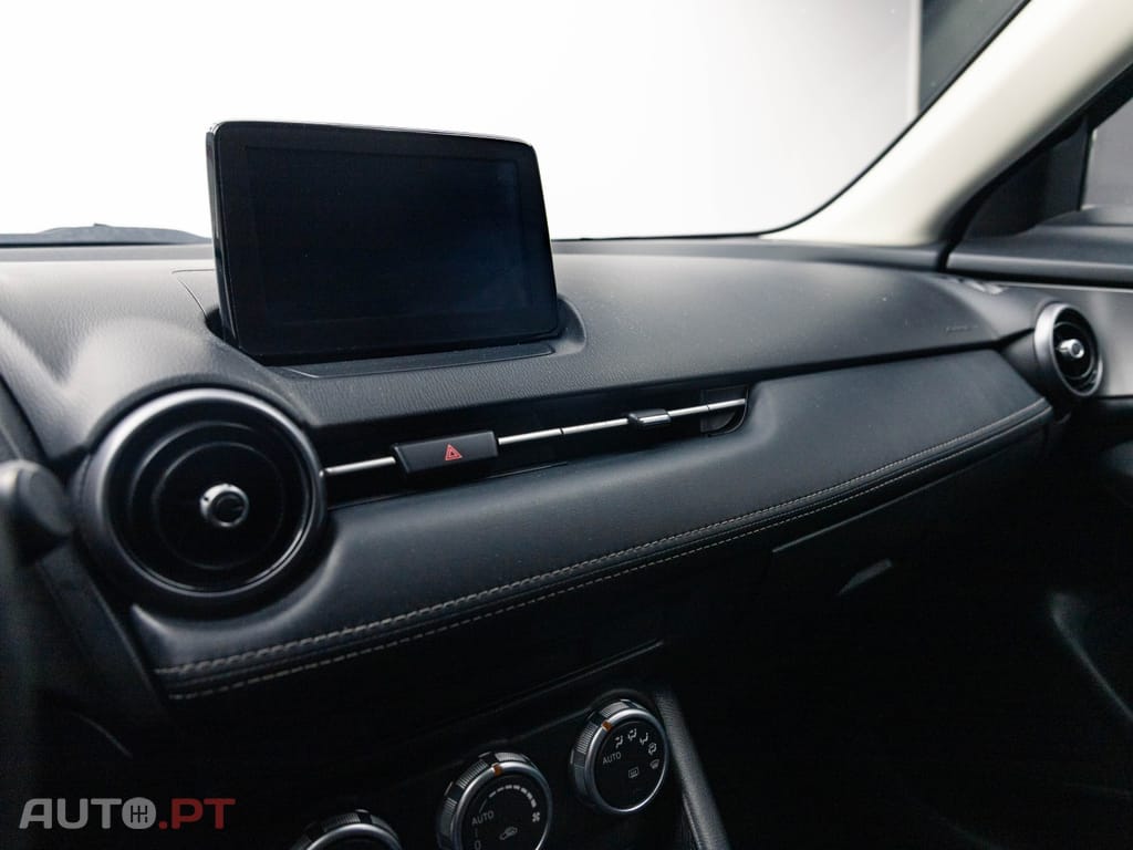 Mazda CX-3 1.8 Sky.Advance Navi