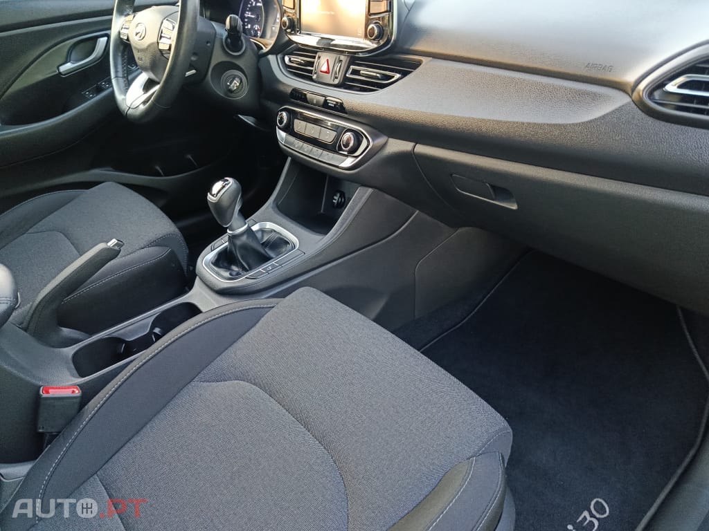 Hyundai i30 1.6 CRDI STyle Plus