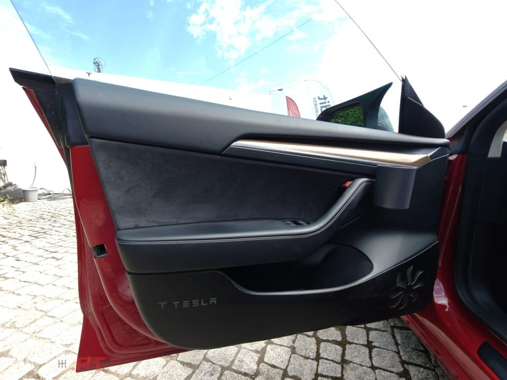 Tesla Model 3 Long Range Tração Integral