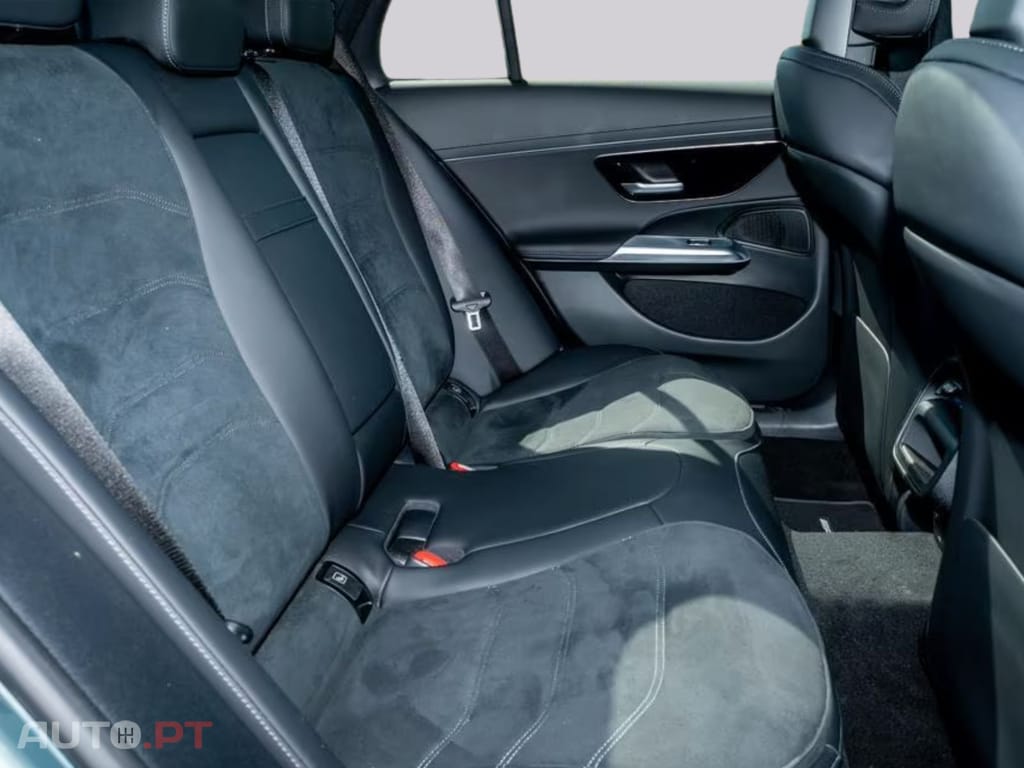 Mercedes-Benz E 220 I.V.A DEDUTÍVEL d AMG