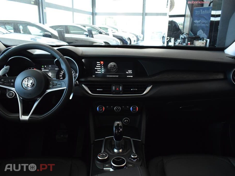 Alfa Romeo Stelvio 2.2 D Super AT8