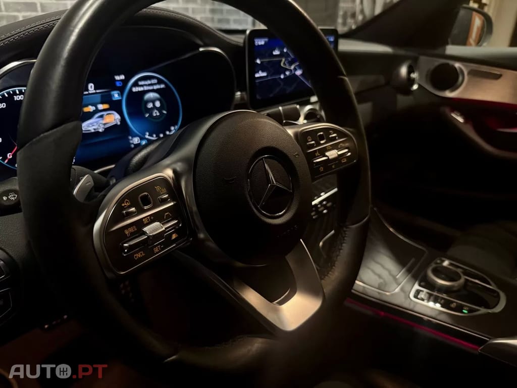 Mercedes-Benz C 220 d Station 9G-TRONIC AMG Line