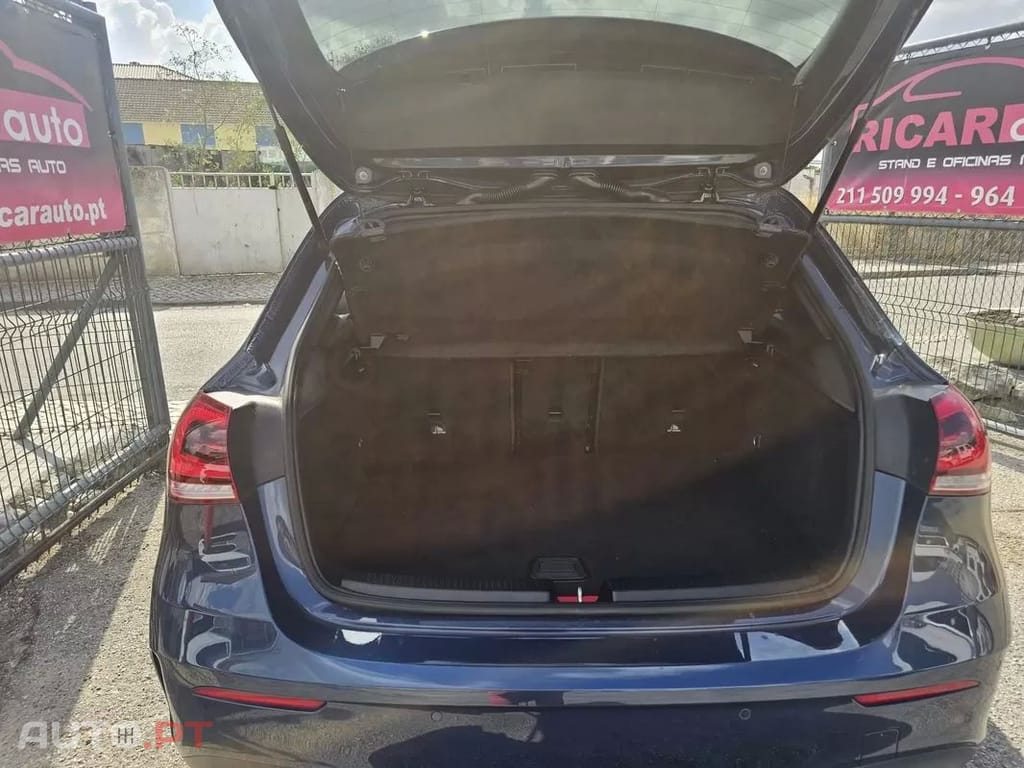 Mercedes-Benz A 250 e AMG Line