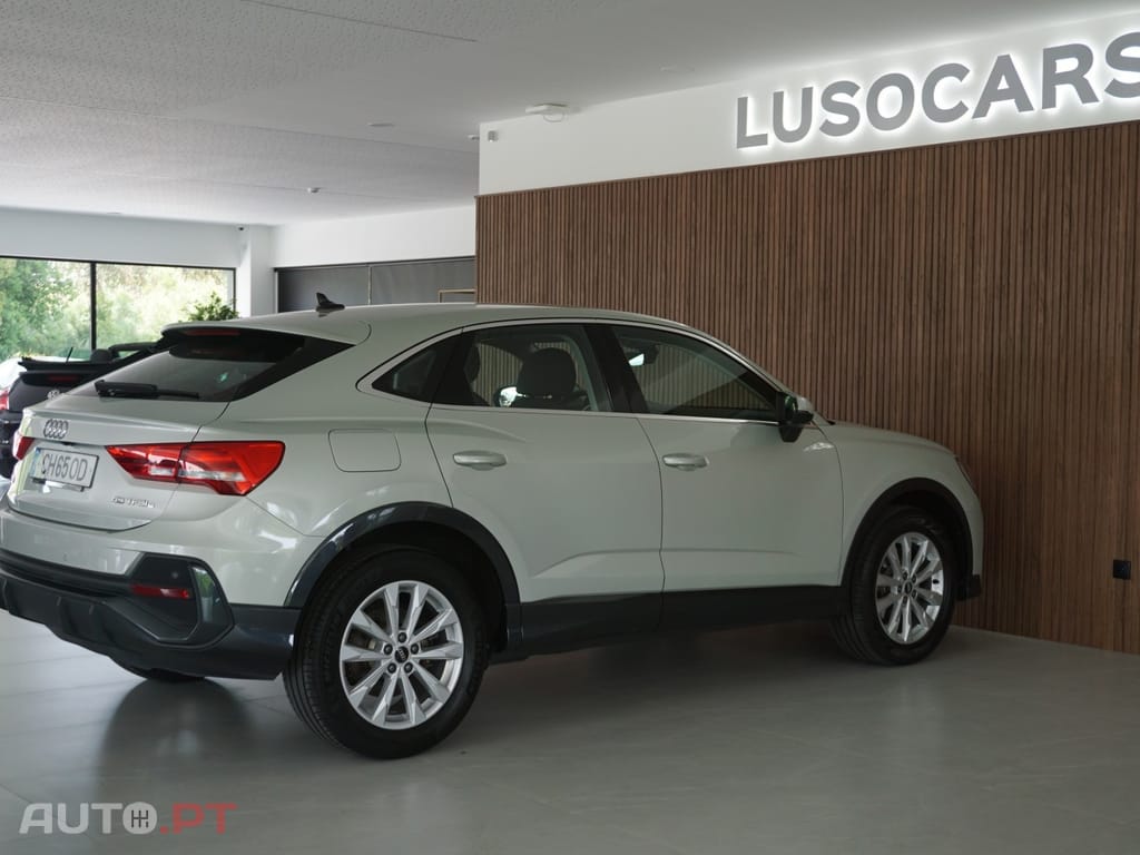Audi Q3 45 TFSIe S tronic