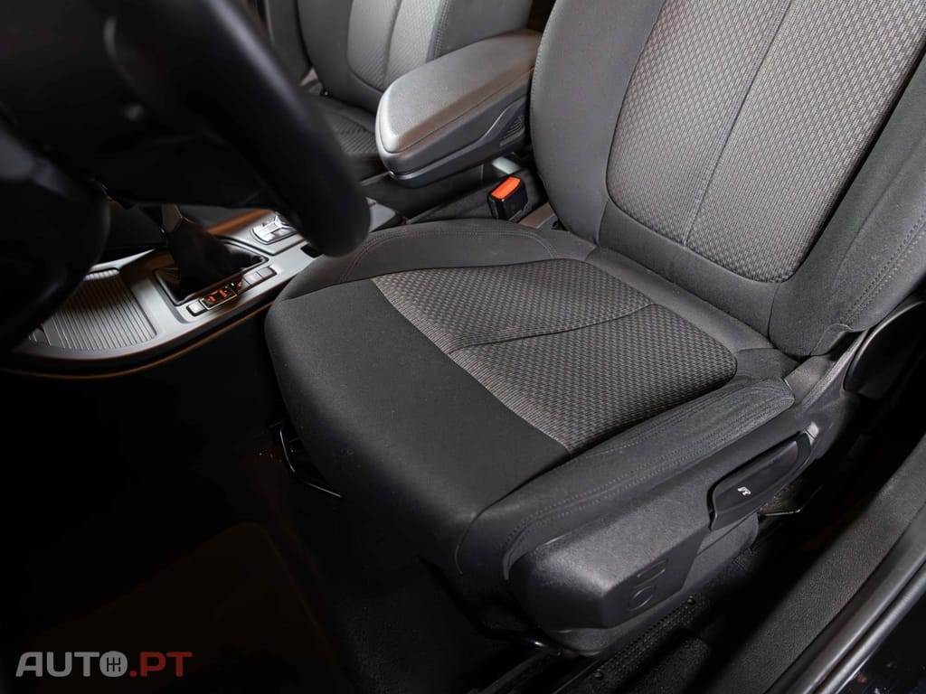 BMW X1 25 e xDrive Corporate Edition