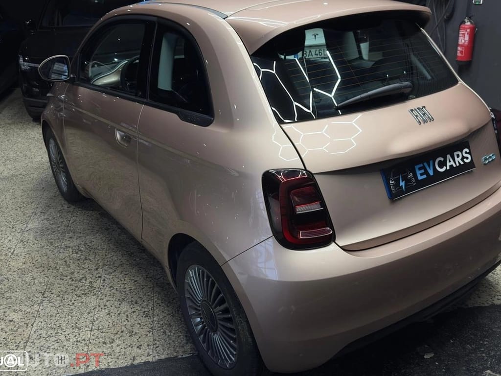 Fiat 500e 42 kWh