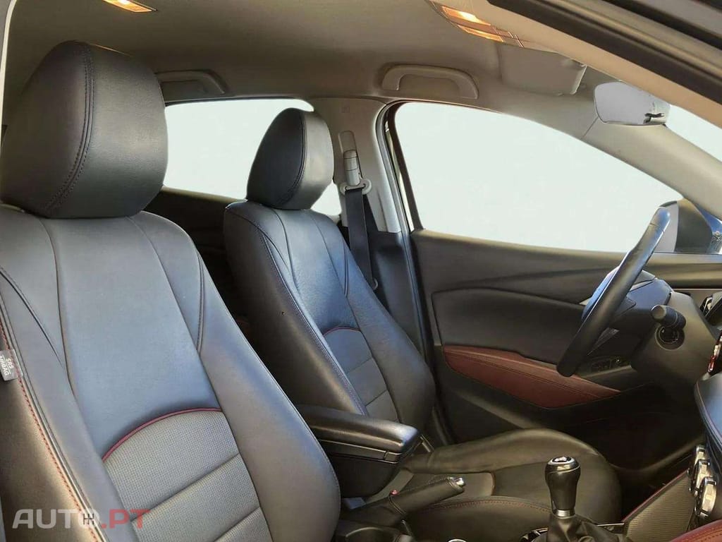 Mazda CX-3 1.5 Sky.Special Edition Navi