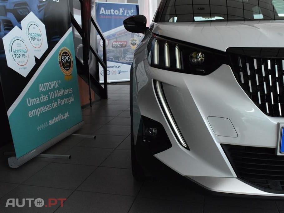 Peugeot 2008 1.5 BlueHDi GT Line EAT8
