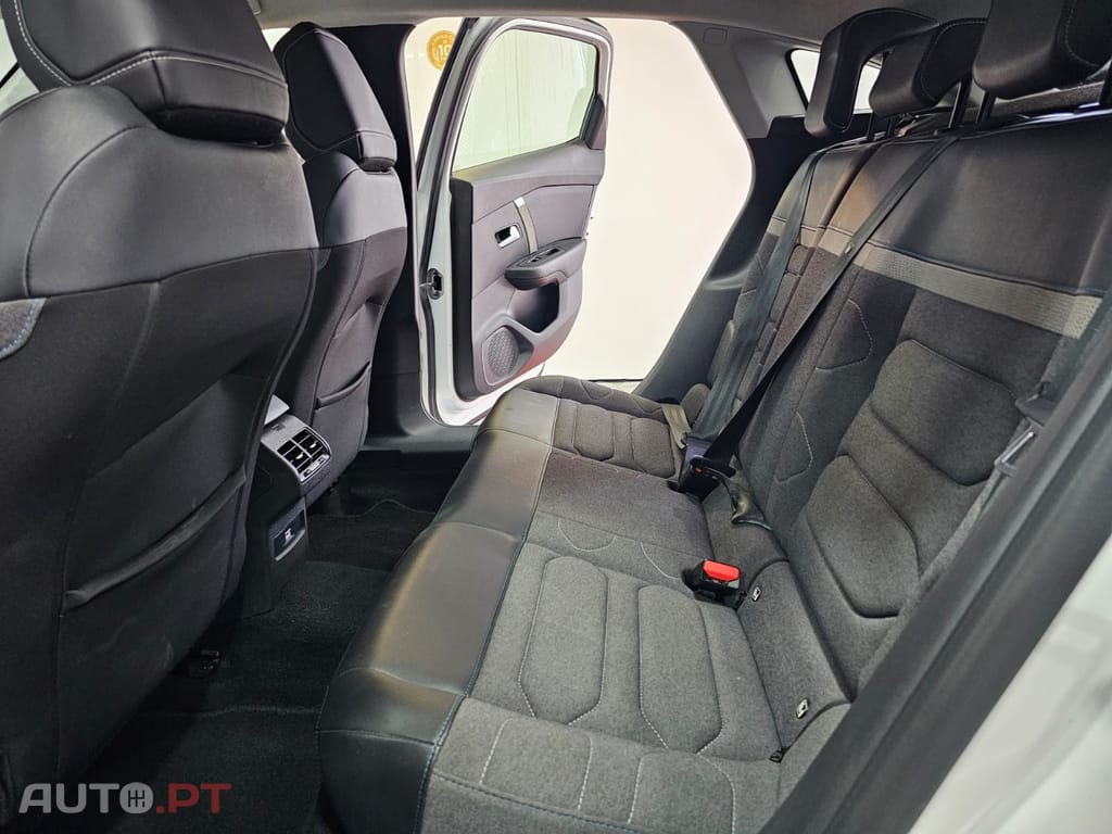 Citroen C4 1.2 PureTech Feel Pack EAT8
