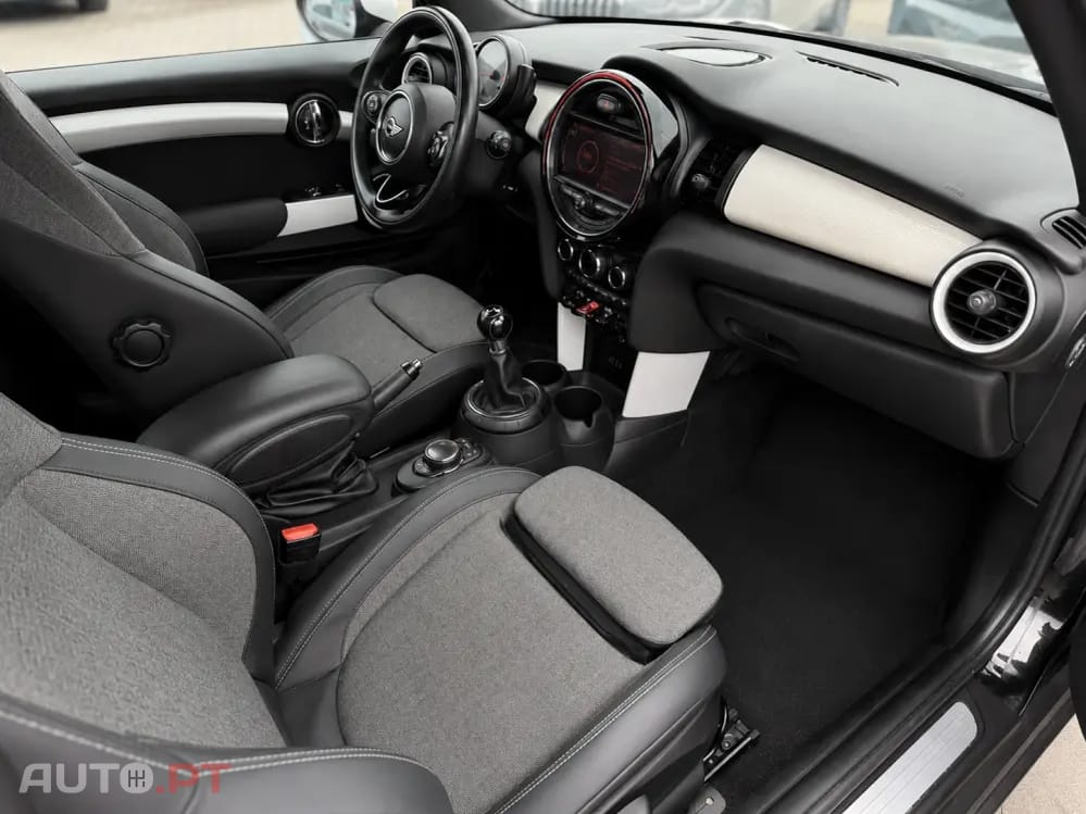 MINI Cooper COOPER D