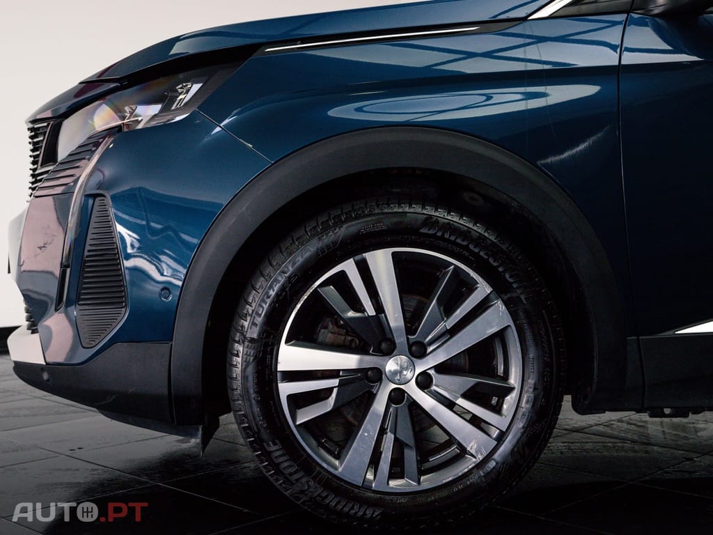 Peugeot 3008 1.5 BlueHDi Allure EAT8