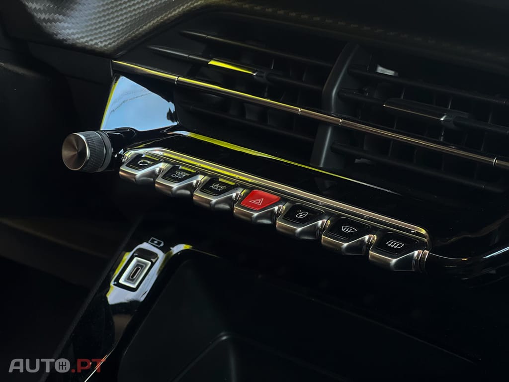 Peugeot 2008 Active Pack