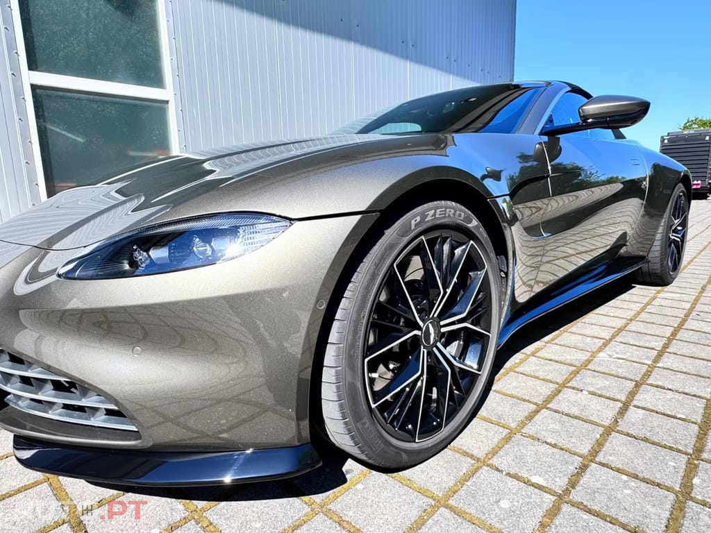 Aston Martin Vantage Roadster V8