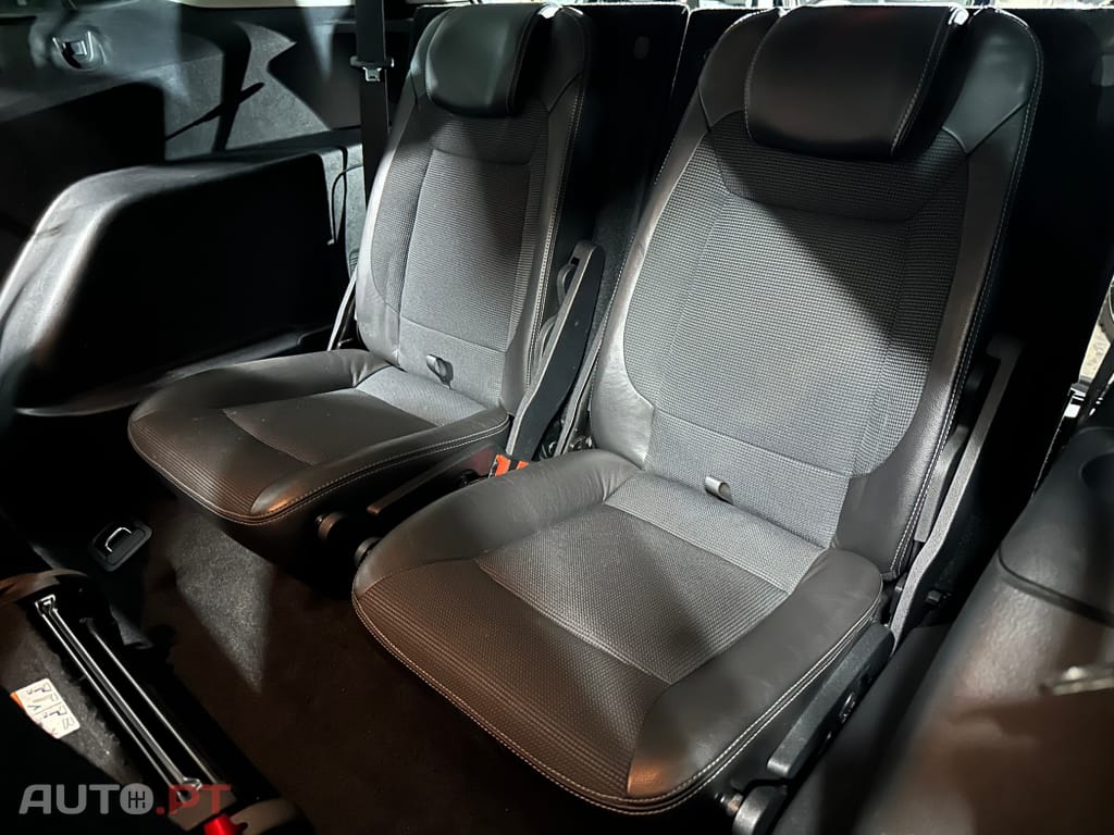 Ford S-Max 1.8 TDCi Trend 7L