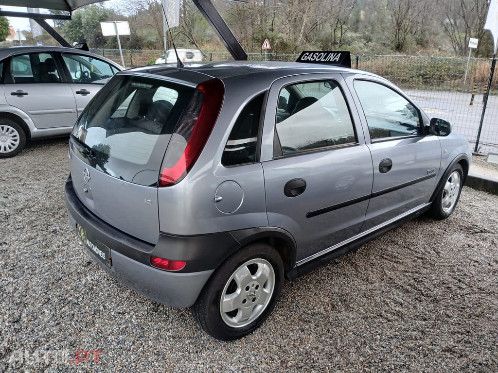 Opel Corsa 1.2