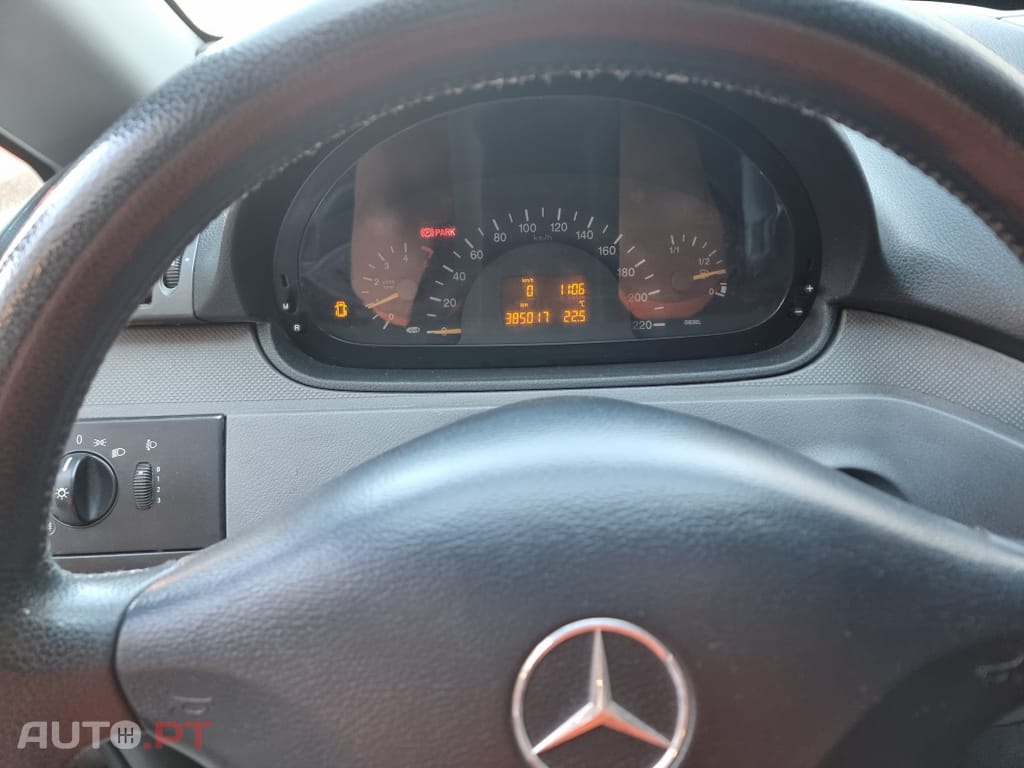 Mercedes-Benz Vito 111 CDi/32 9L