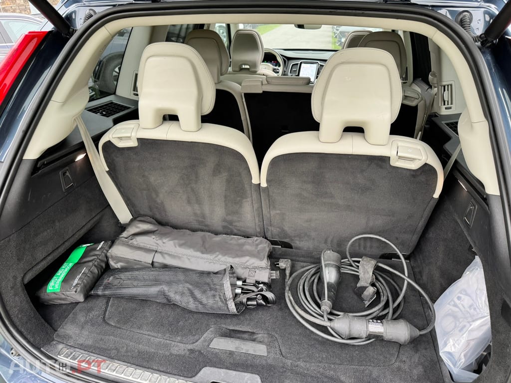 Volvo XC90 2.0 T8 PHEV Plus Bright AWD