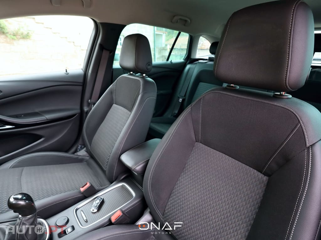 Opel Astra Sports Tourer 1.6 CDTI Excellence