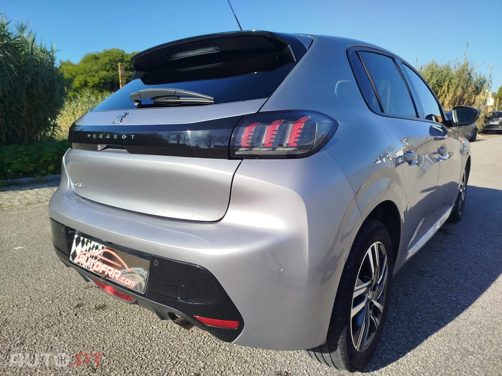 Peugeot 208 1.2 PureTech Allure Pack