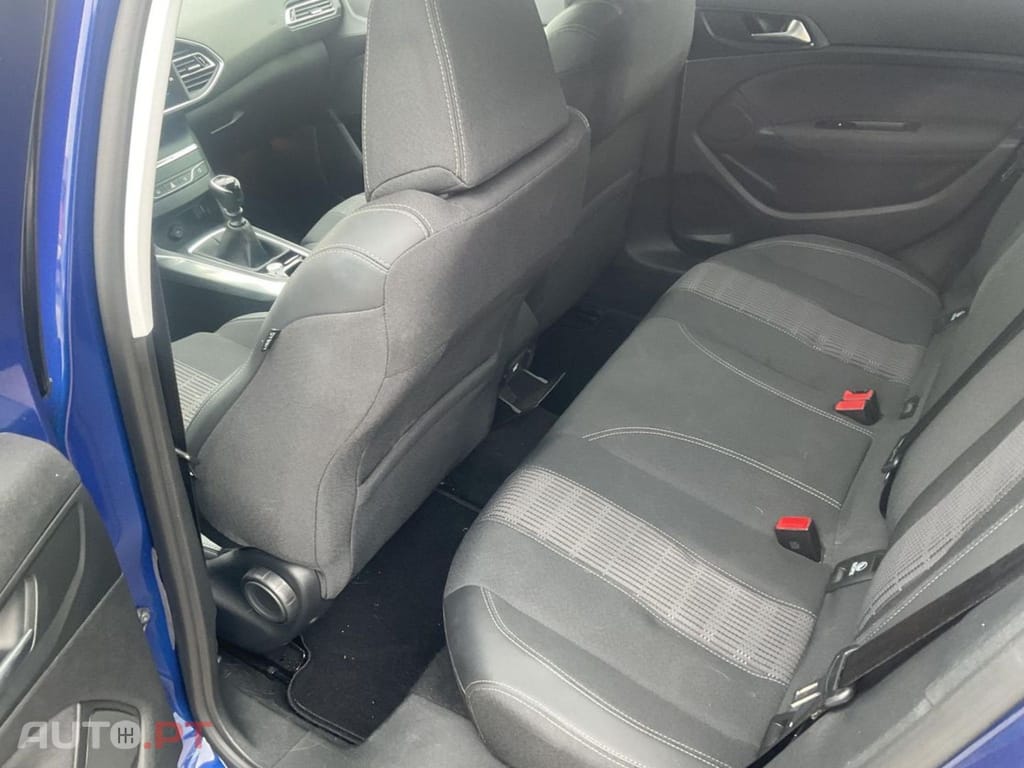 Peugeot 308 1.2 PureTech Allure