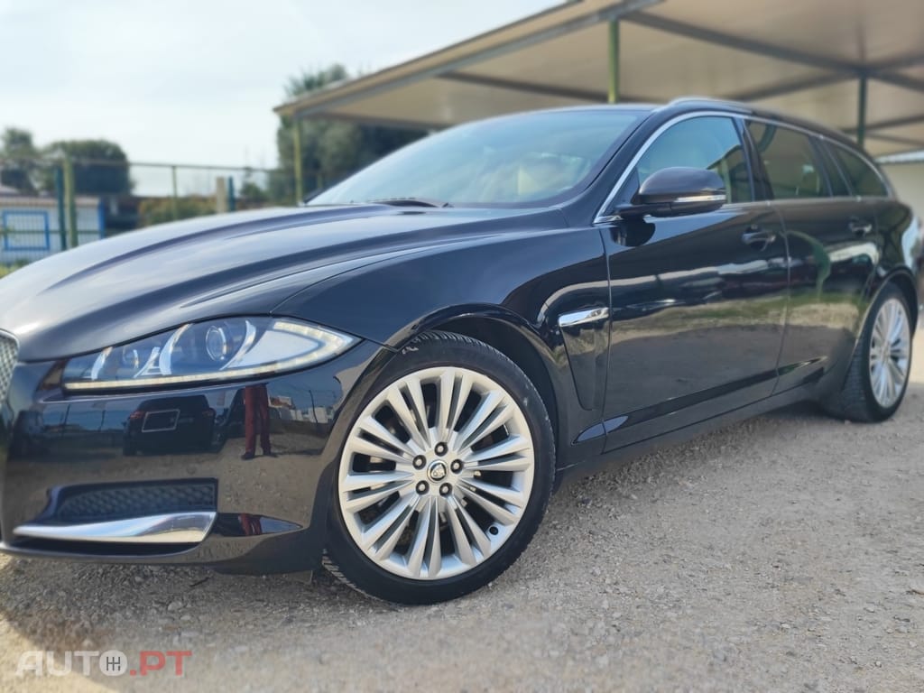 Jaguar XF 2.2 D Luxury 139g