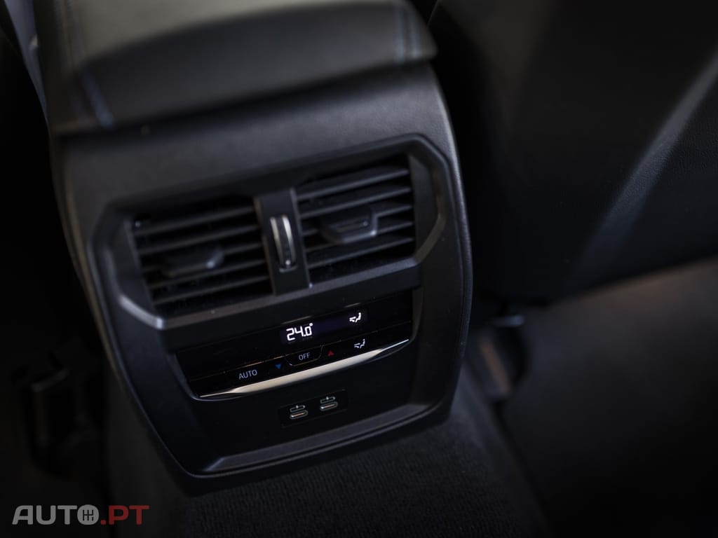 BMW i4 M50 pack Desportivo M PRO