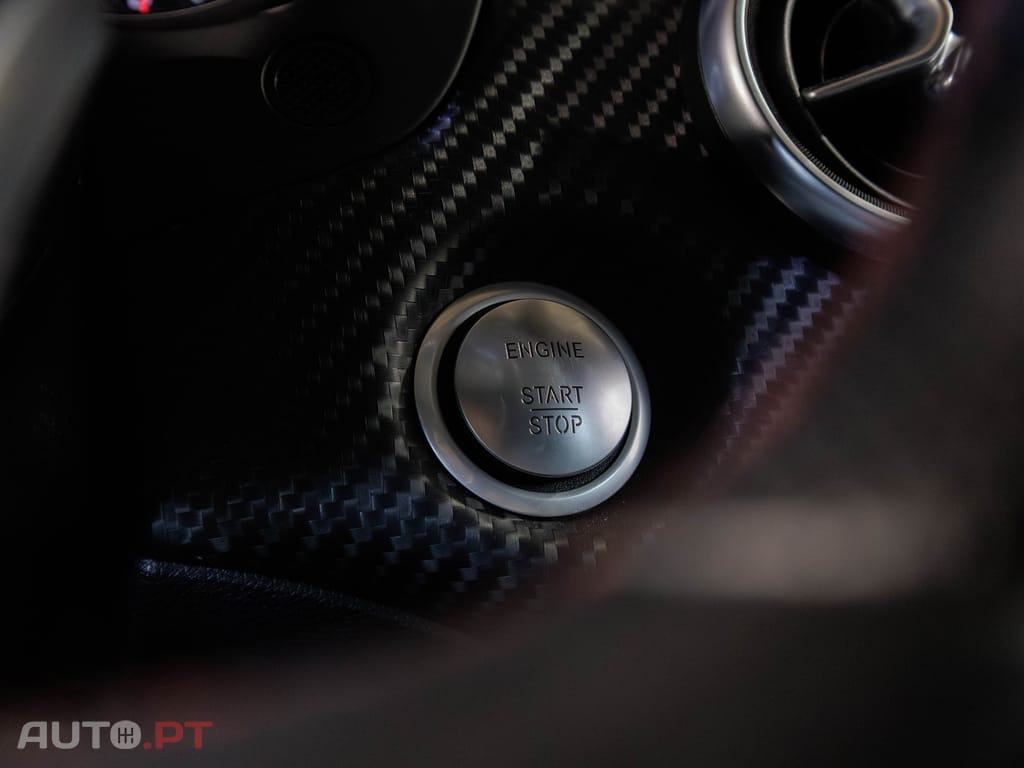 Mercedes-Benz A 180 d AMG Line