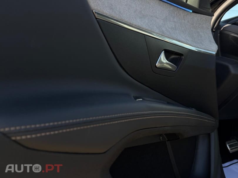 Peugeot 3008 1.5 BlueHDi GT EAT8