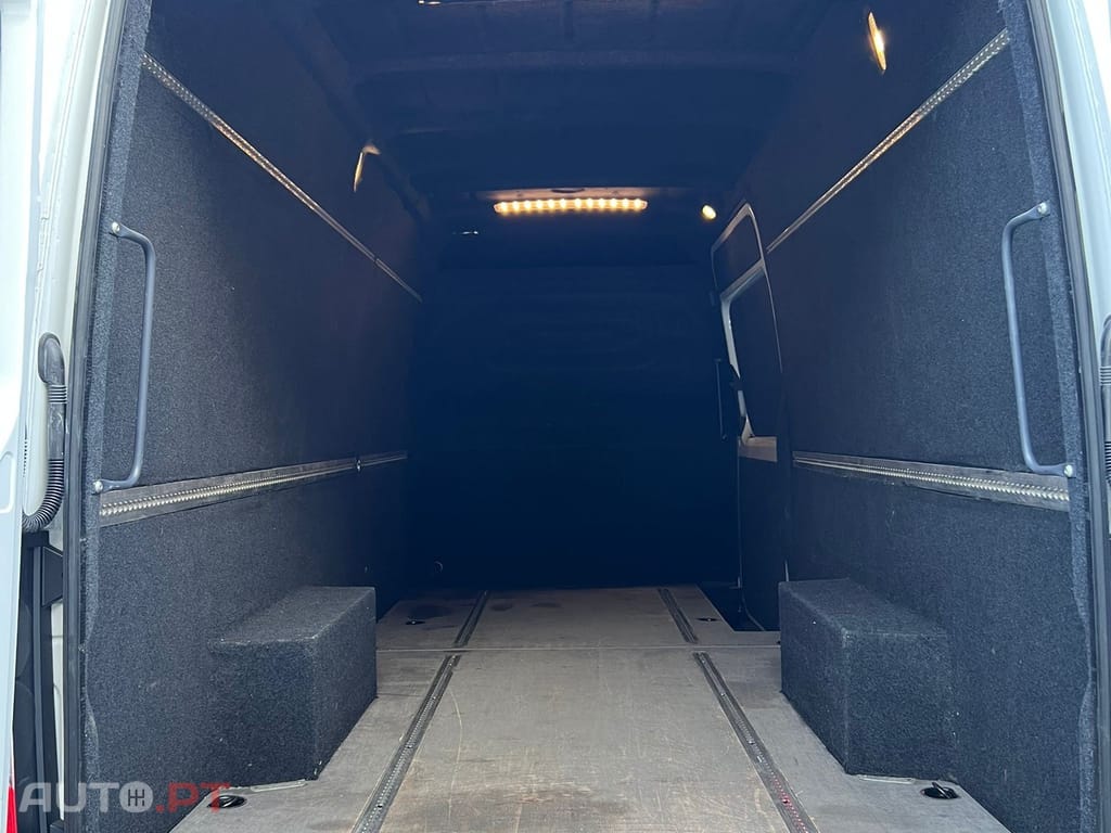 Mercedes-Benz Sprinter 317 CDI/43