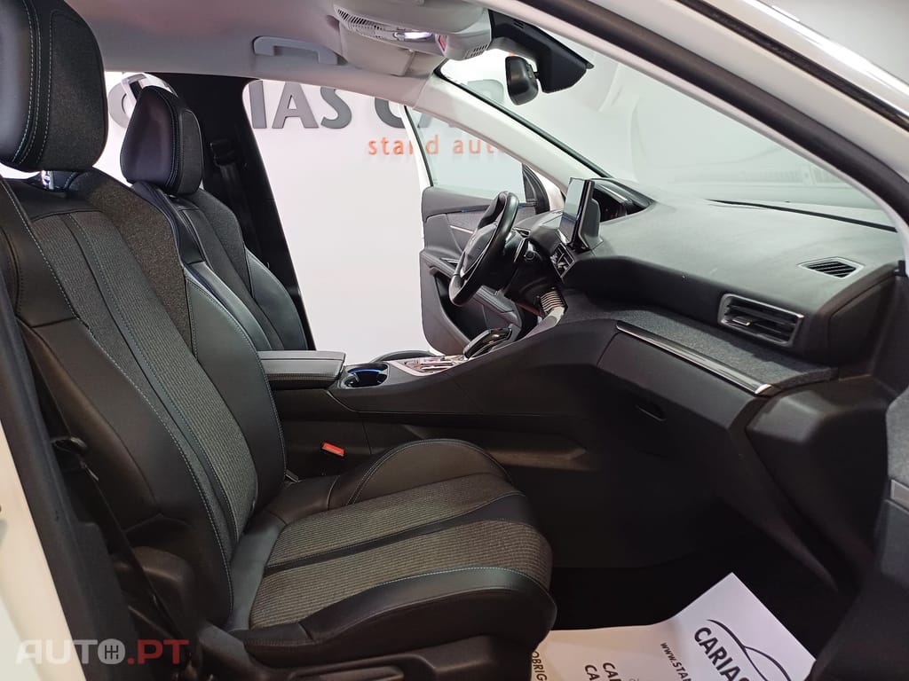 Peugeot 3008 1.5 BlueHDi Allure EAT8