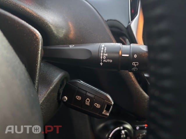 Peugeot 208 1.4 HDi SE Style