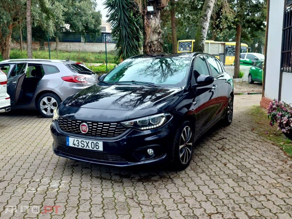 Fiat Tipo 1.3 M-Jet Lounge Tech J17