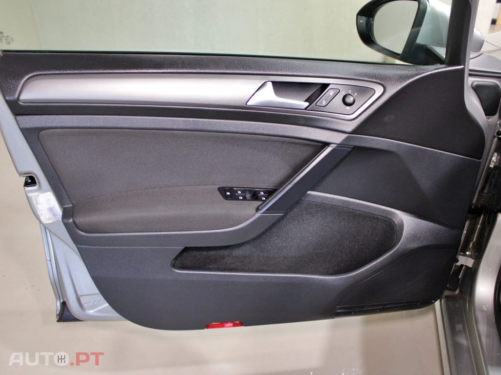 Volkswagen Golf 1.6 TDi Confortline