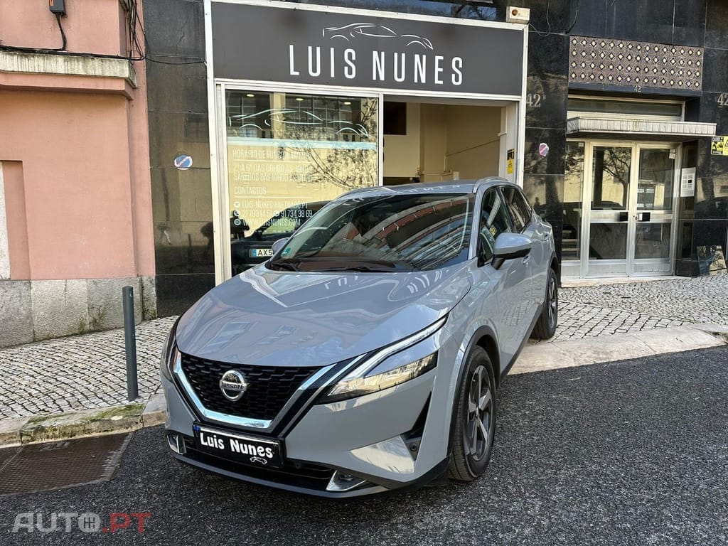 Nissan Qashqai 1.3 DIG-T N-Connecta Xtronic