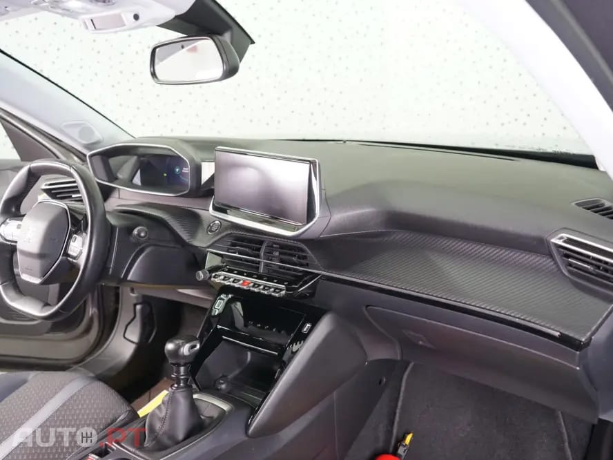 Peugeot 2008 1.5 BlueHDi Allure