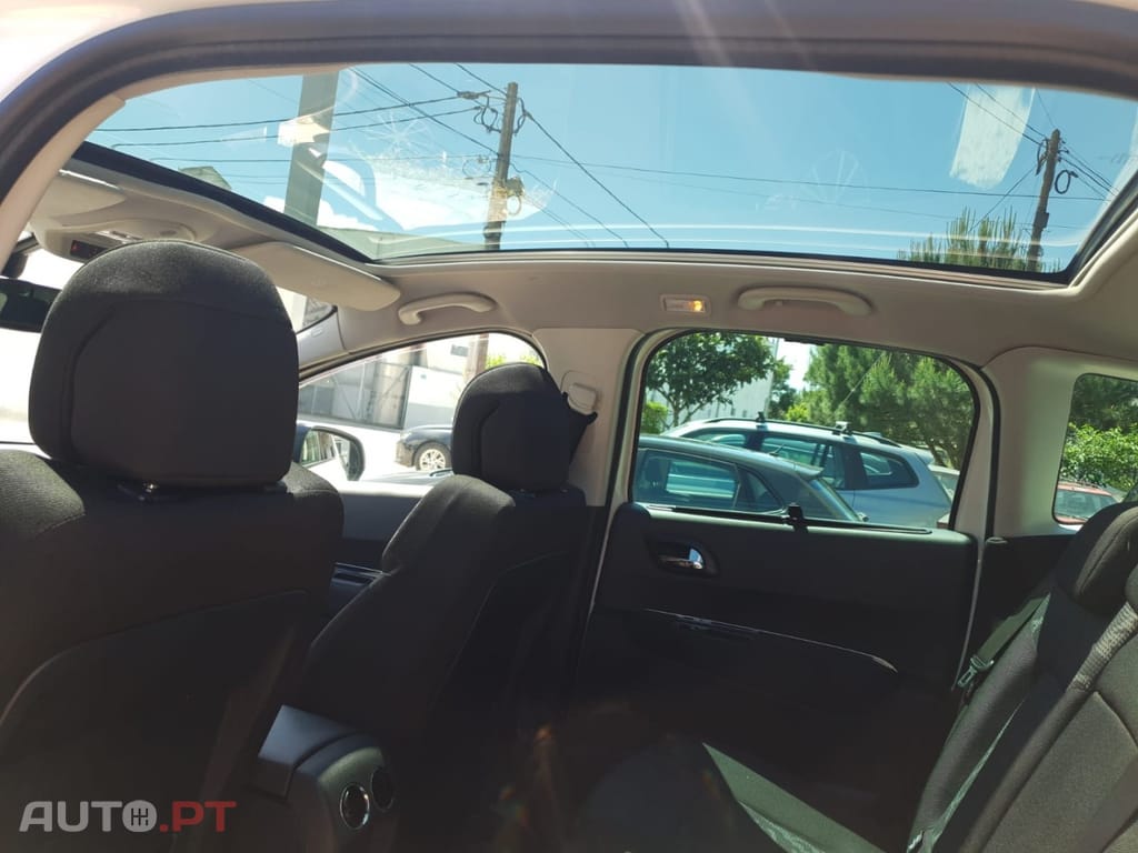 Peugeot 3008 1.6 HDi Active