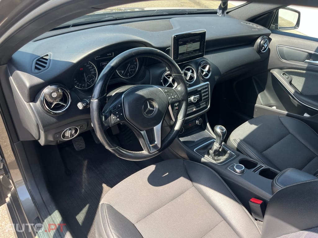 Mercedes-Benz A 180 CDI (BlueEFFICIENCY) Urban