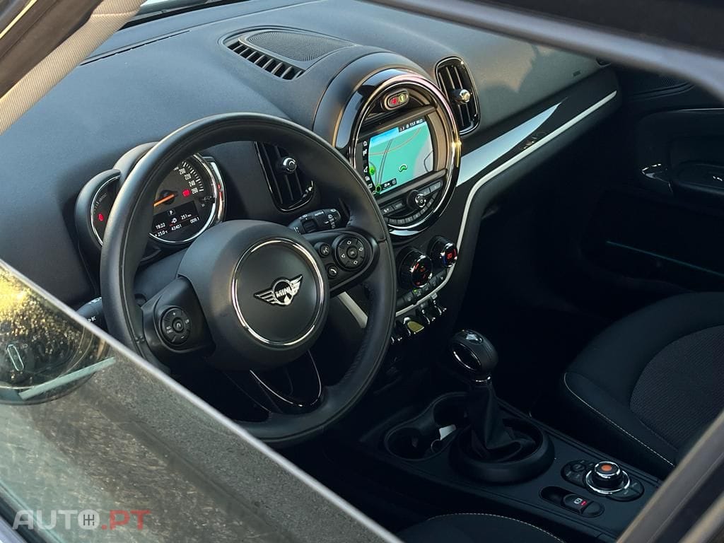 MINI Countryman COUPER SE ALL4