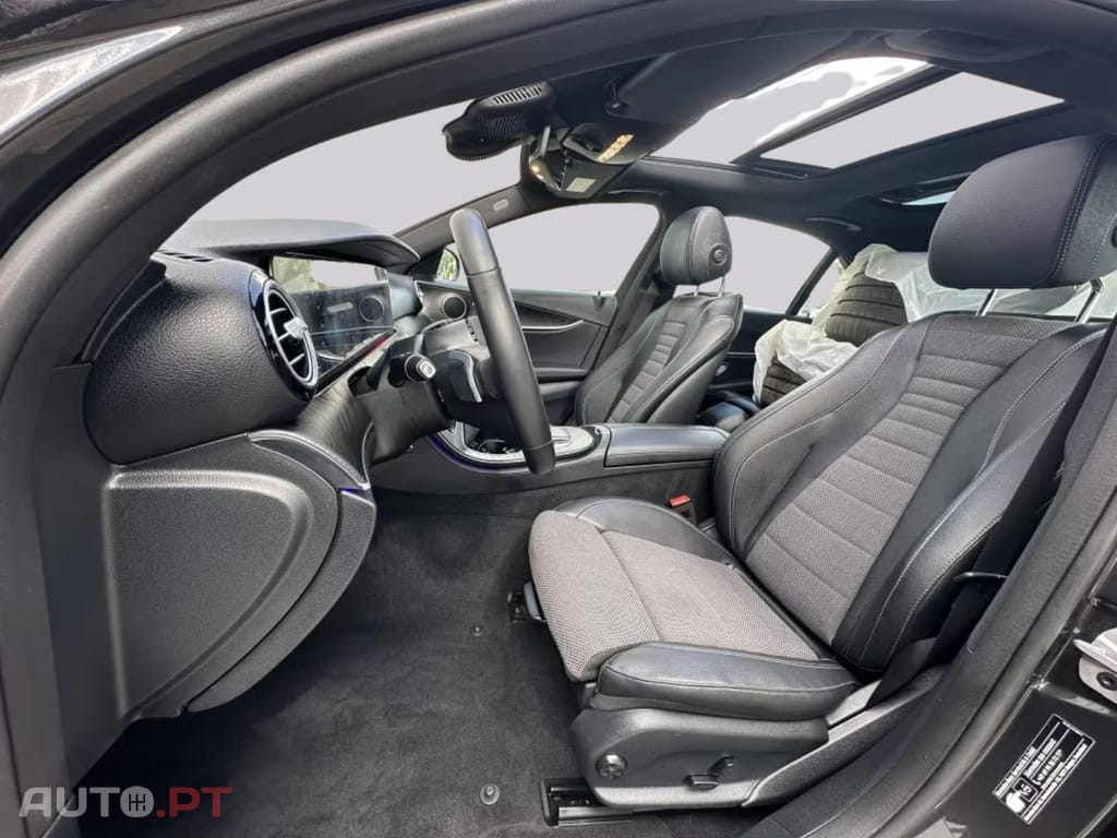 Mercedes-Benz E 300 I.V.A DEDUTIVEL e 9G-TRONIC Avantgarde