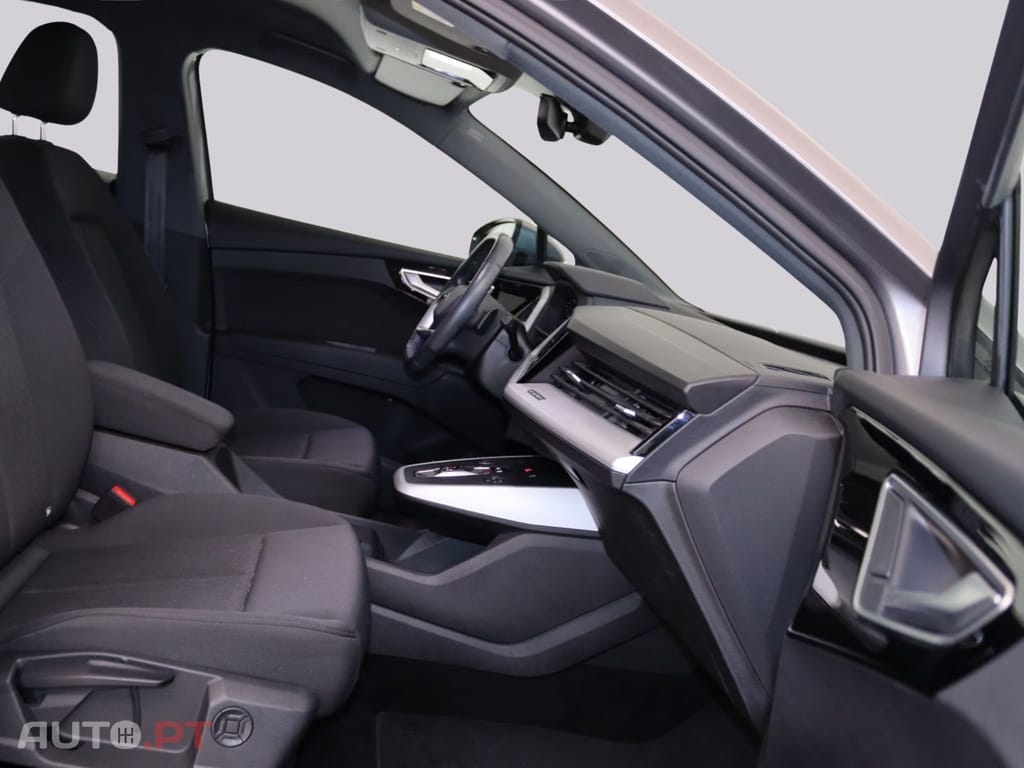 Audi Q4 E-Tron 40 I.V.A DEDUTIVEL 