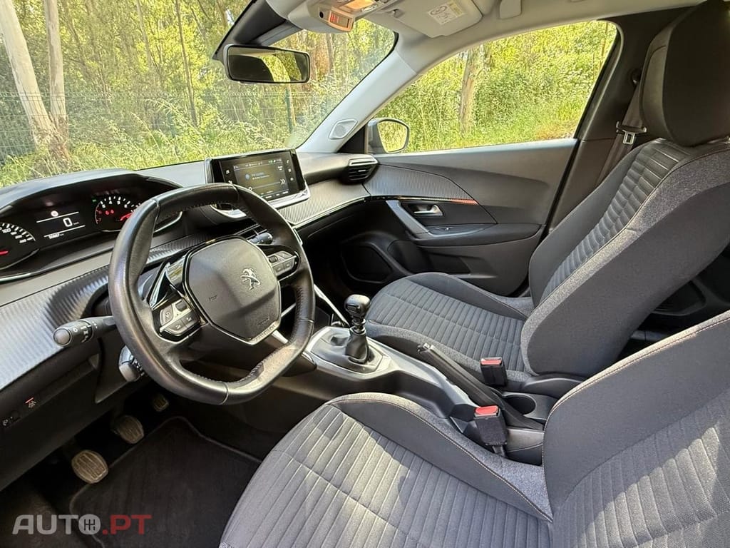 Peugeot 2008 PureTech 100 Active