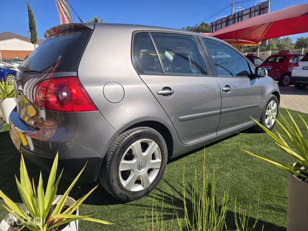 Volkswagen Golf 1.4i Confortline