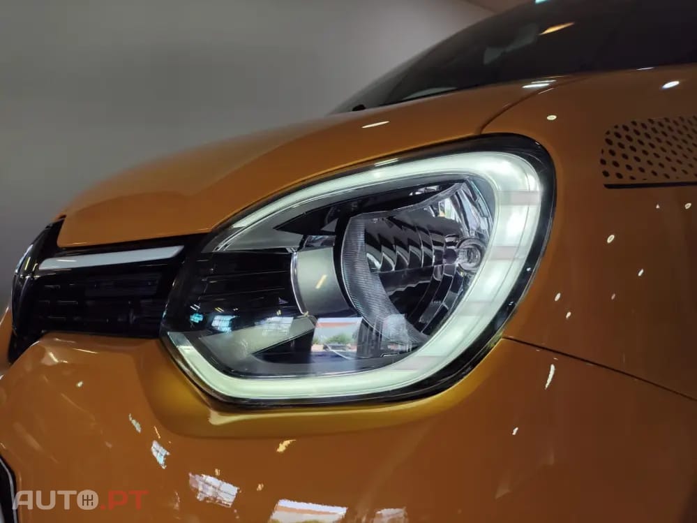 Renault Twingo 1.0 SCe Intens