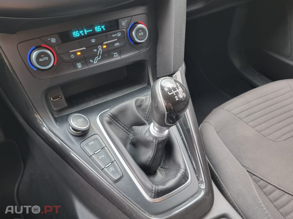 Ford Focus 1.0 EcoBoost Titanium