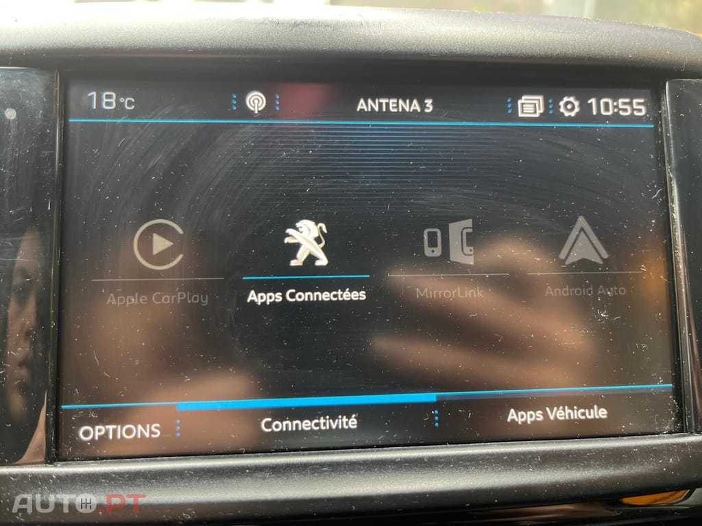 Peugeot 2008 1.2 e-VTi Style