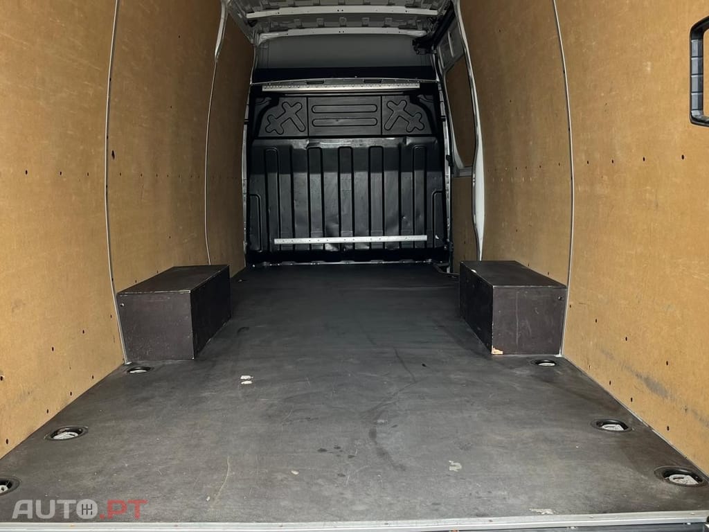 Iveco Daily 35 - 180 CAIXA AUTOMATICA