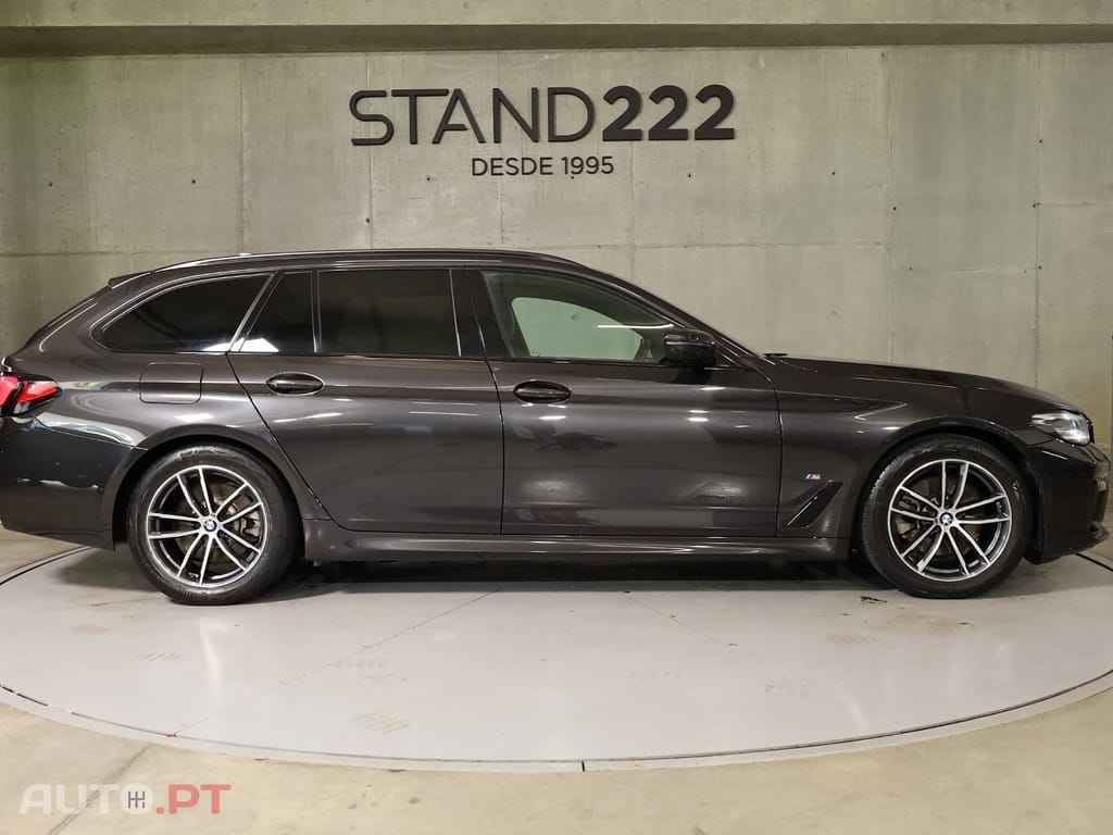 BMW 520 d Touring Pack M Auto