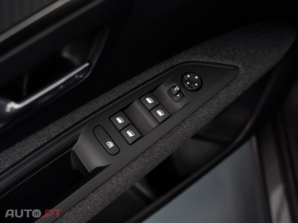 Peugeot 3008 1.5 BlueHDi Active Pack