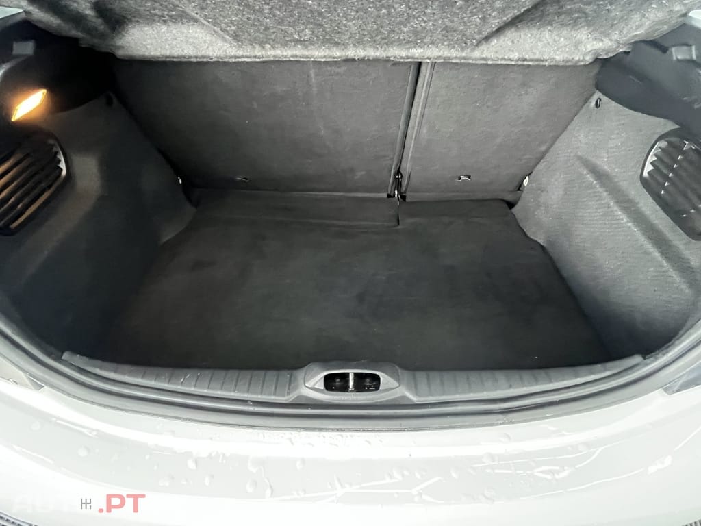 Peugeot 208 1.6 BlueHDi Active