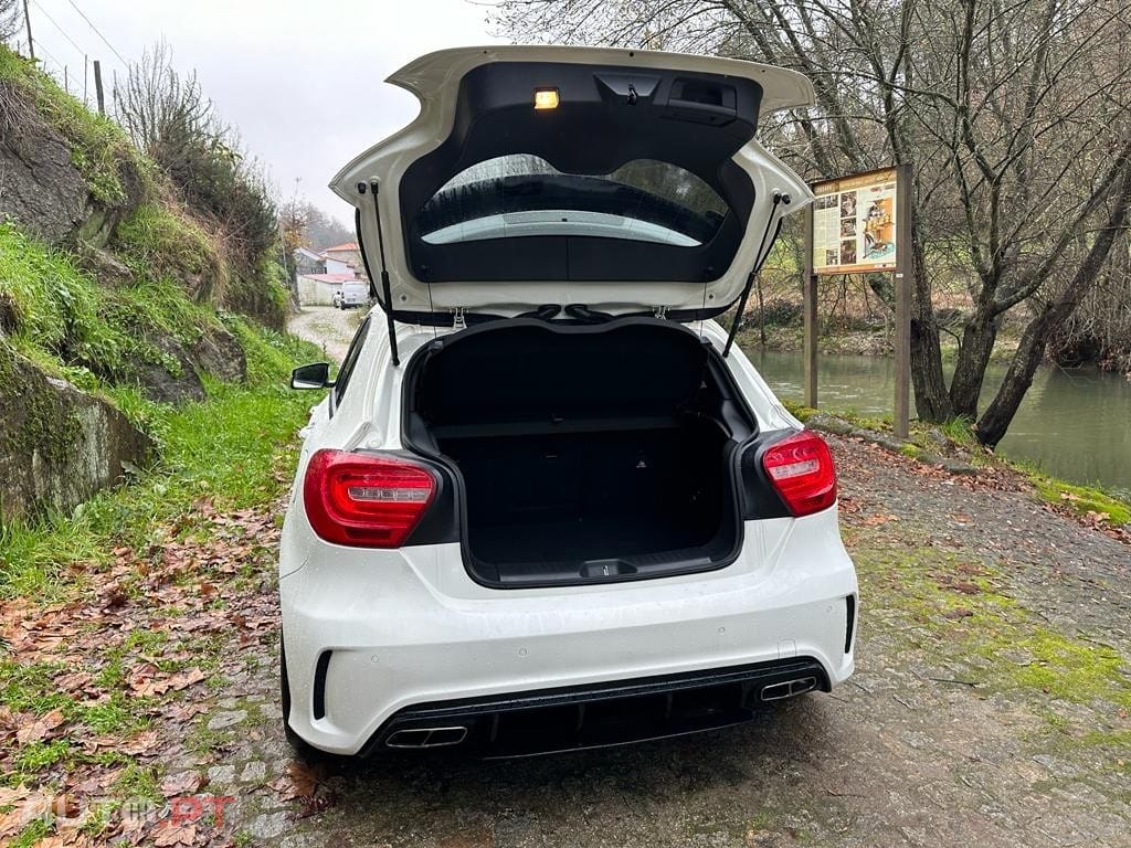 Mercedes-Benz A 45 AMG 4Matic Speedshift 7G-DCT Edition 1